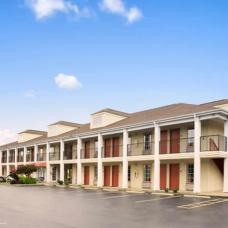 Super 8 By Wyndham Garner/Clayton/Raleigh Motel